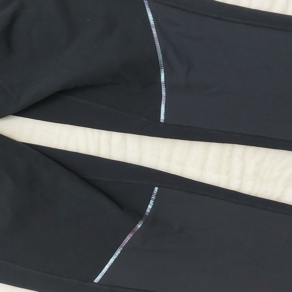 Nike Dri Fit Leggings - Picture 7 of 11